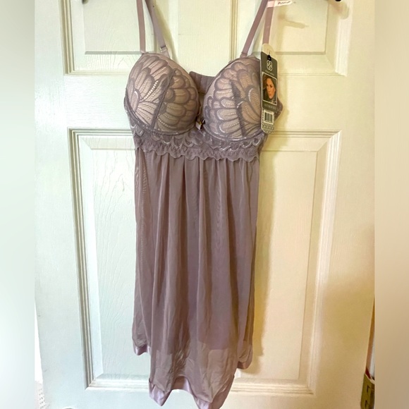 New with tags push-up babydoll + thong 2-piece lingerie set in mauve. - Picture 1 of 5